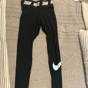 Nike leggings